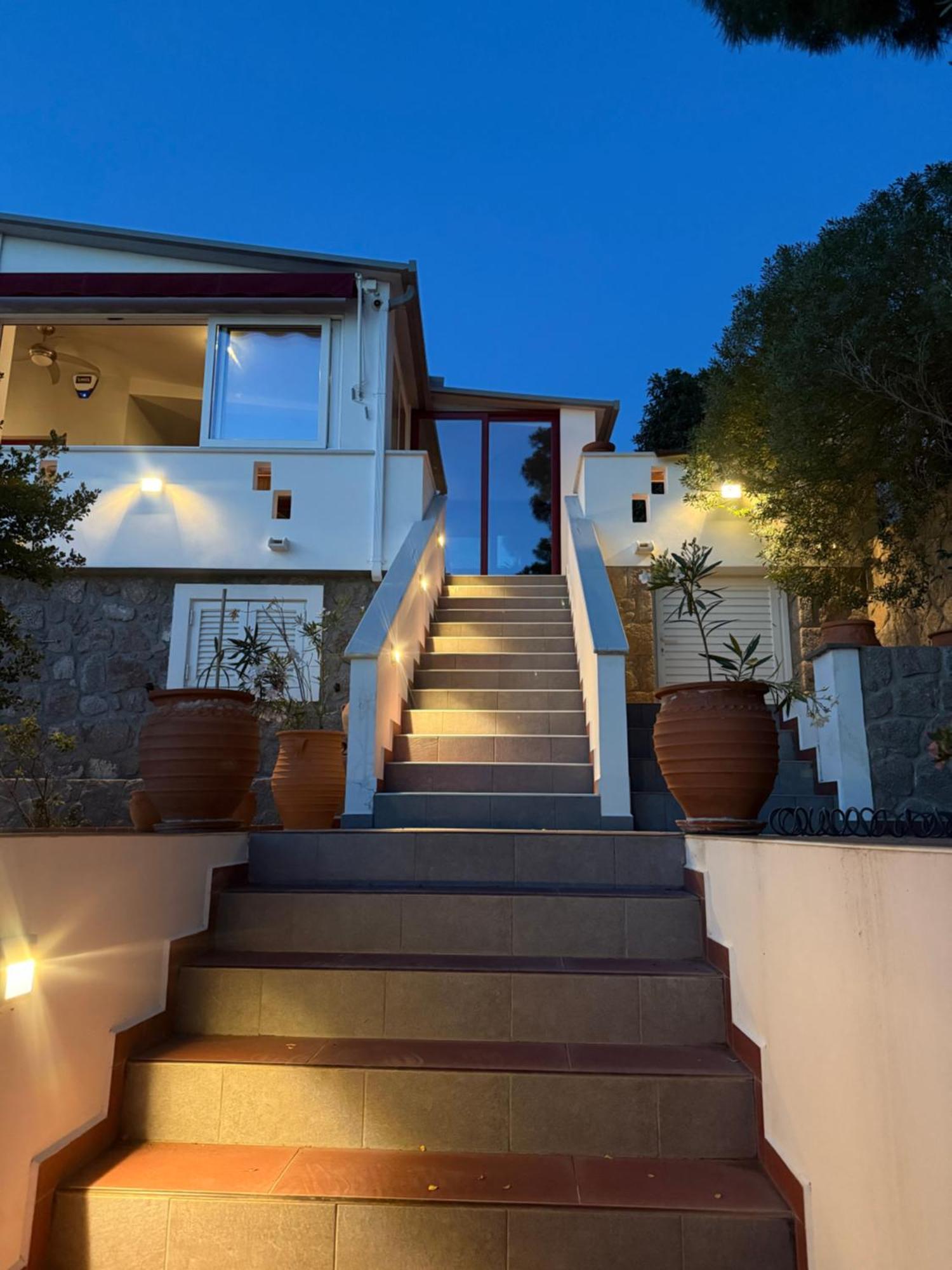 Villa The Bordeaux Door Aegina Exterior foto